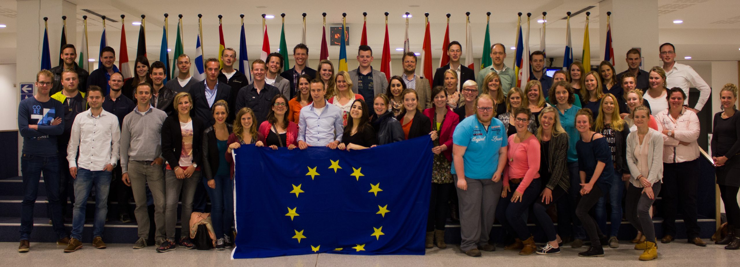 56 Achterhoekse jongeren in Europees Parlement tijdens tweedaags werkbezoek Brussel