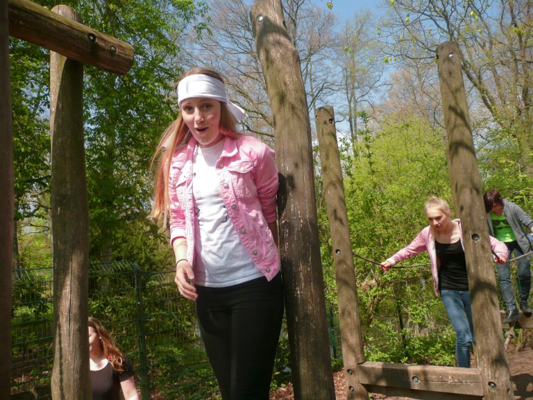 Ken je buren, leer de taal!