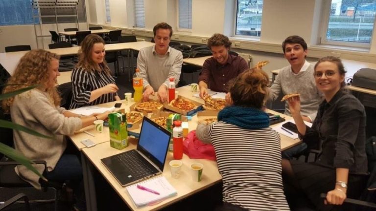 Jongeren aan het woord: De Achterban nodigt uit!