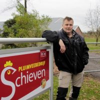 Dick Schieven, eigenaar van Schieven pluimveebedrijf in Zieuwent