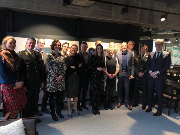 Foto staatssecretaris Barbara Visser