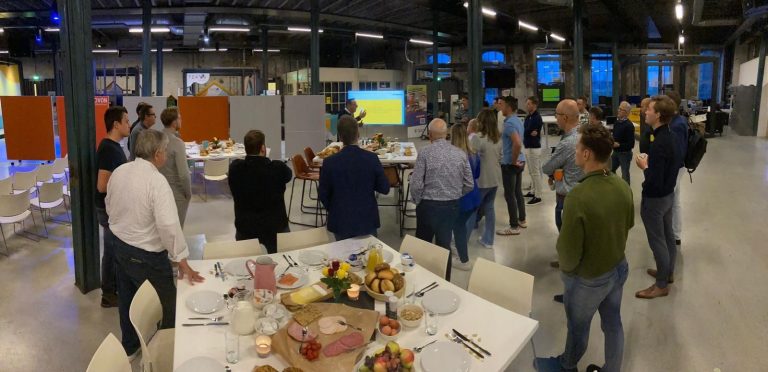 Ontbijtsessie SmartHub Incubator Industry