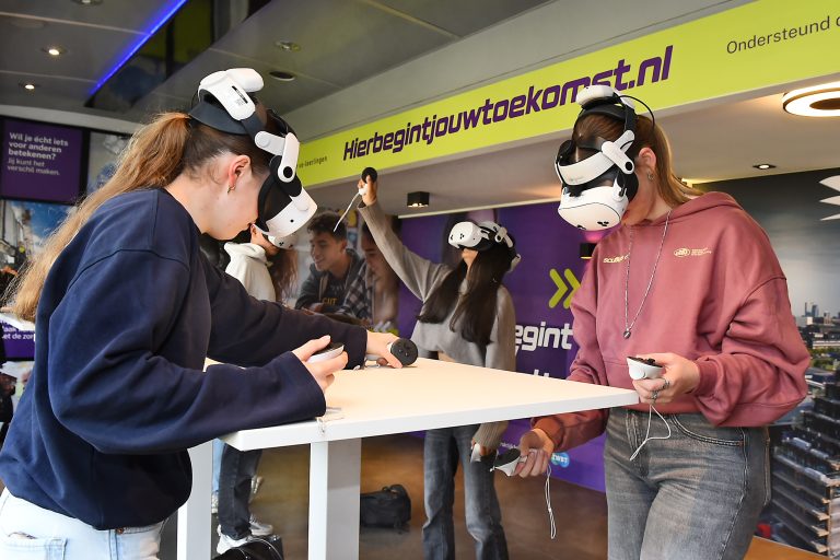 Ruim duizend Achterhoekse leerlingen ontdekken werken in zorg en welzijn